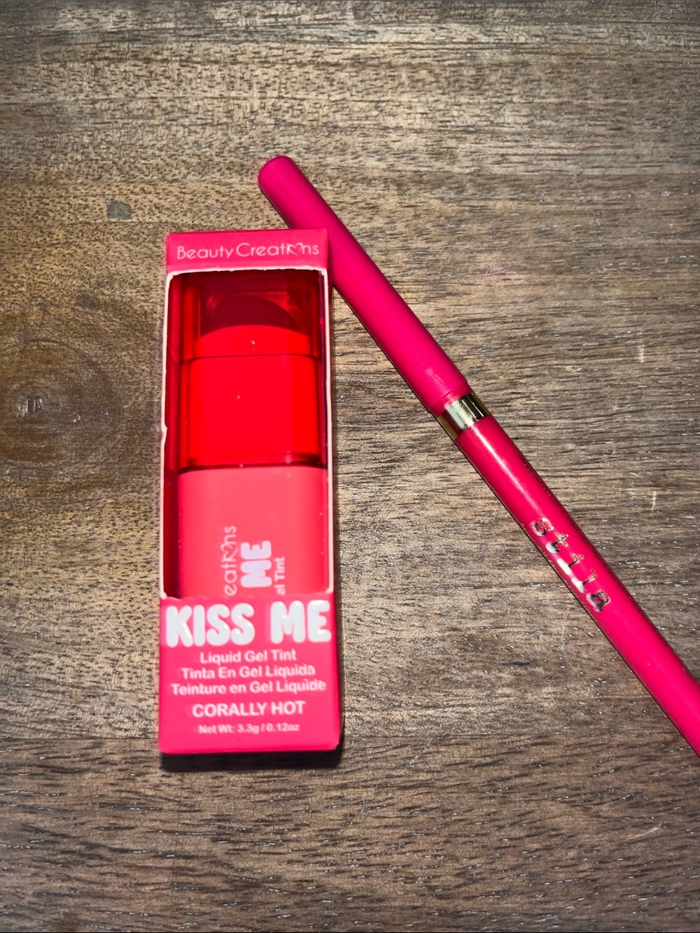 Beauty Creations Kiss Me & Stila Lip Liner Pen
